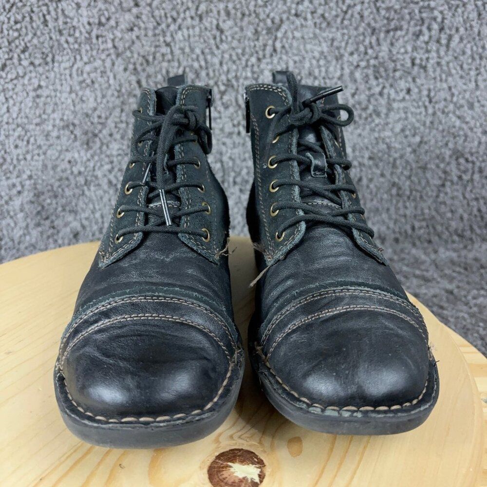 Clarks Whistle Watch Ankle Boots Womens Size 7.5 Black Cap Toe Lace Up Booties - Picture 3 of 9